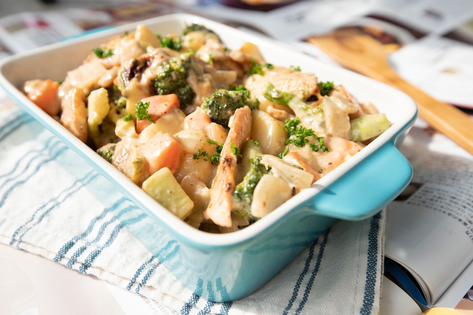 Food Makes Me Happy Not Exactly "White" Stew, but Here's My Take on Japanese Salmon Stew